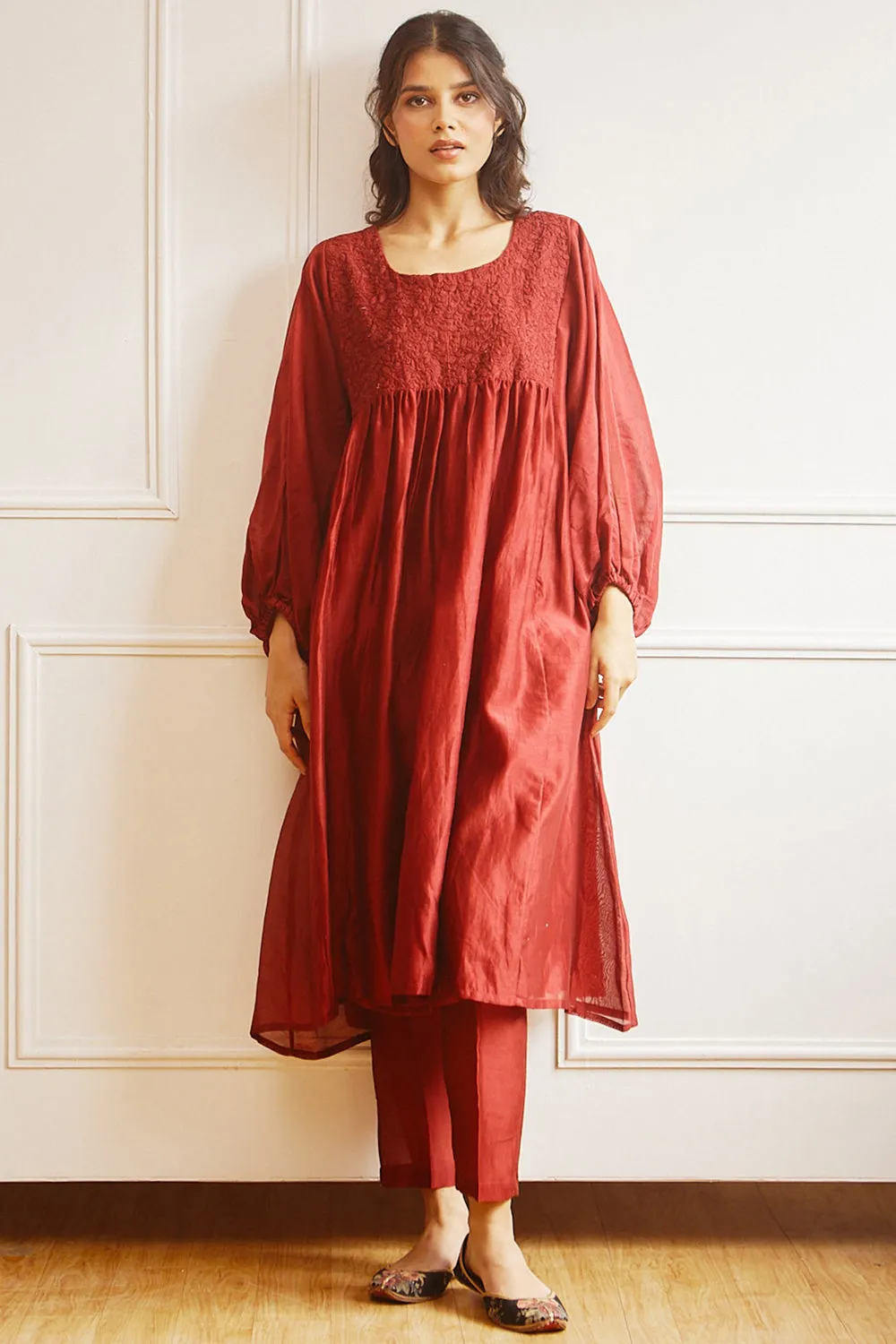 Embellished Kaftan Set In Maroon