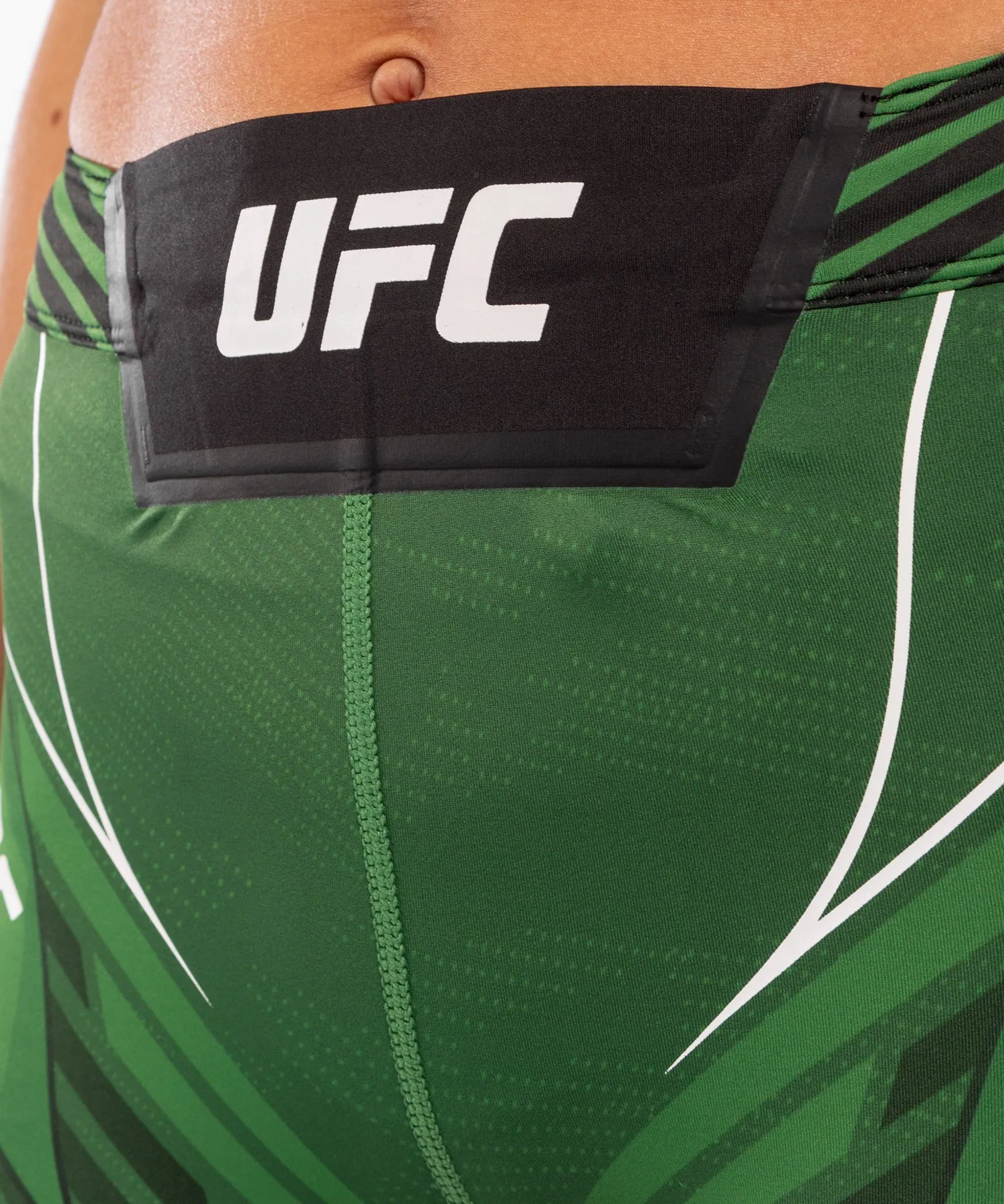 UFC Venum Authentic Fight Night Women's Vale Tudo Shorts - Short Fit - Green