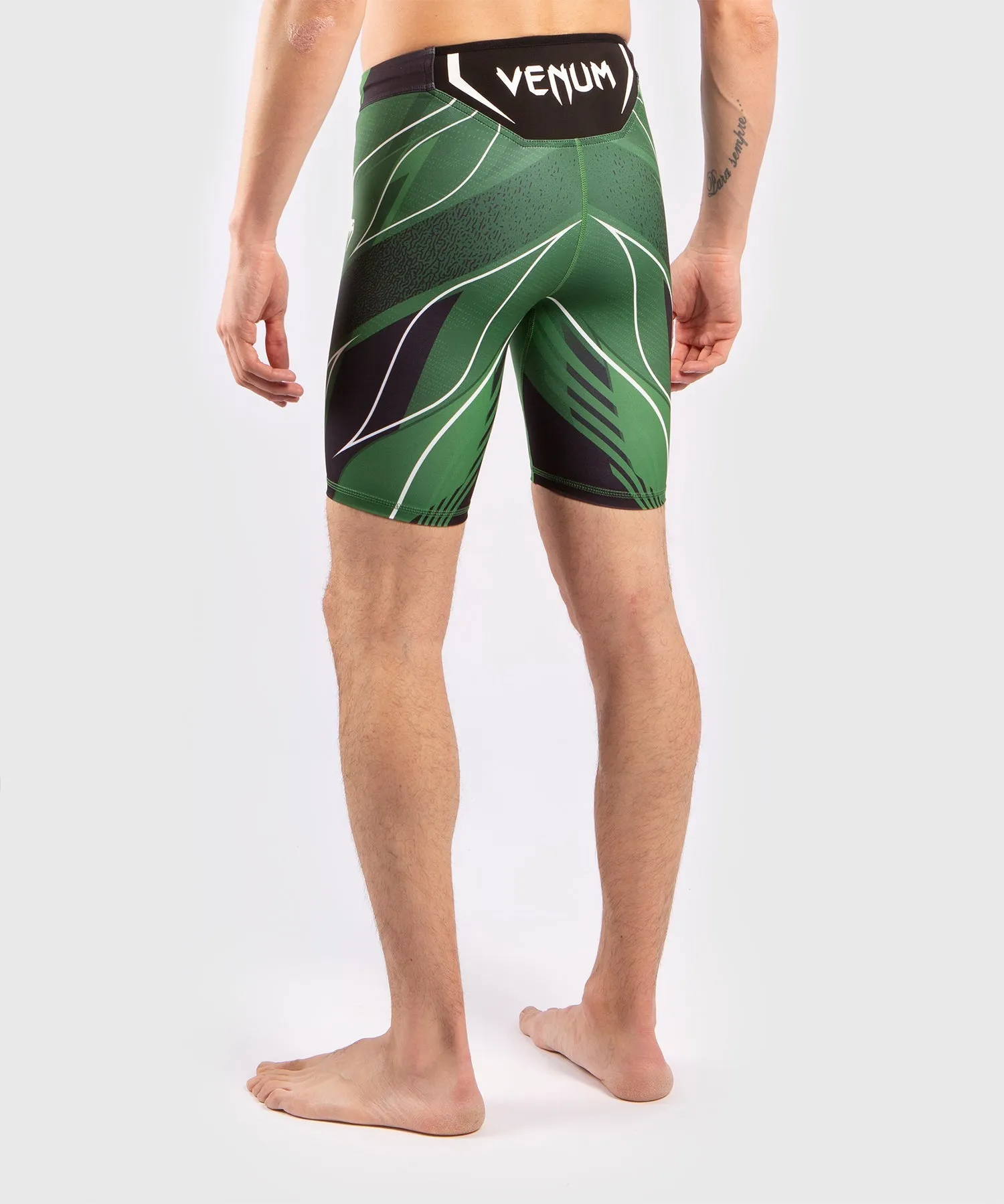 UFC Venum Pro Line Men's Vale Tudo Shorts - Green