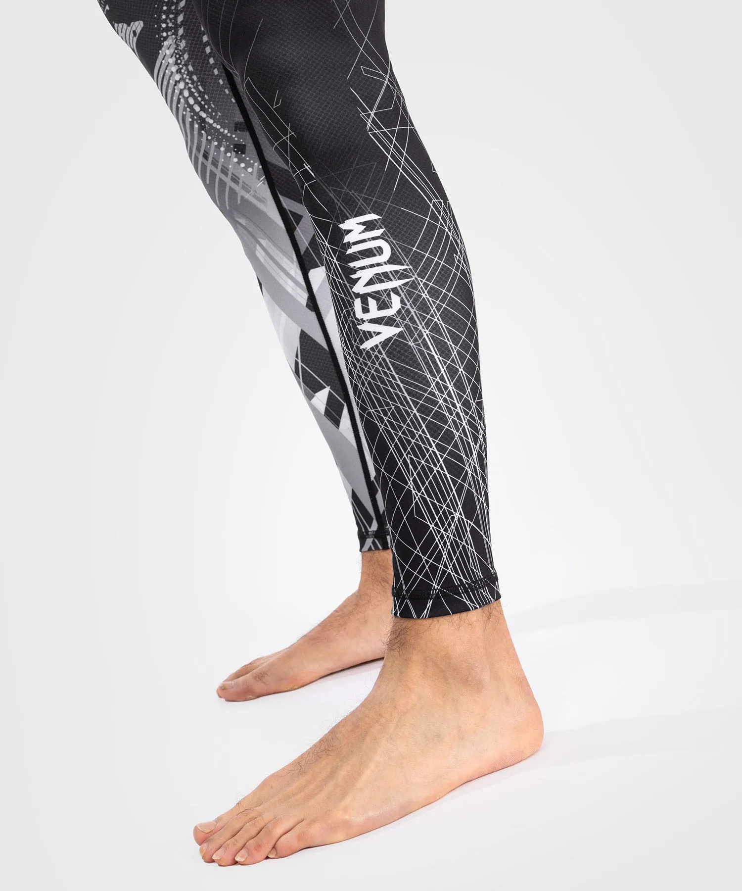 Venum Gorilla Jungle Spats - Black/White